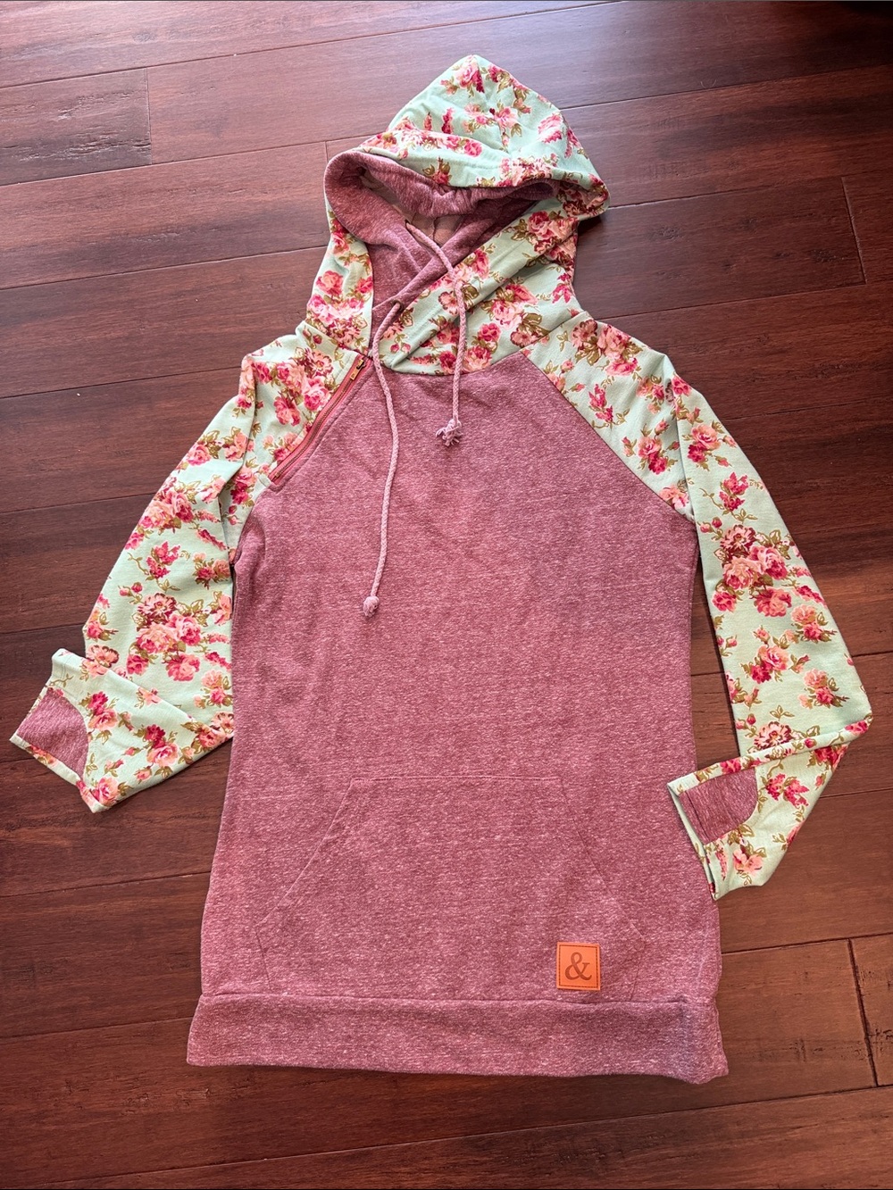 AMPERSAND AVE Rose Pink Hooded Pullover with Floral Sleeves